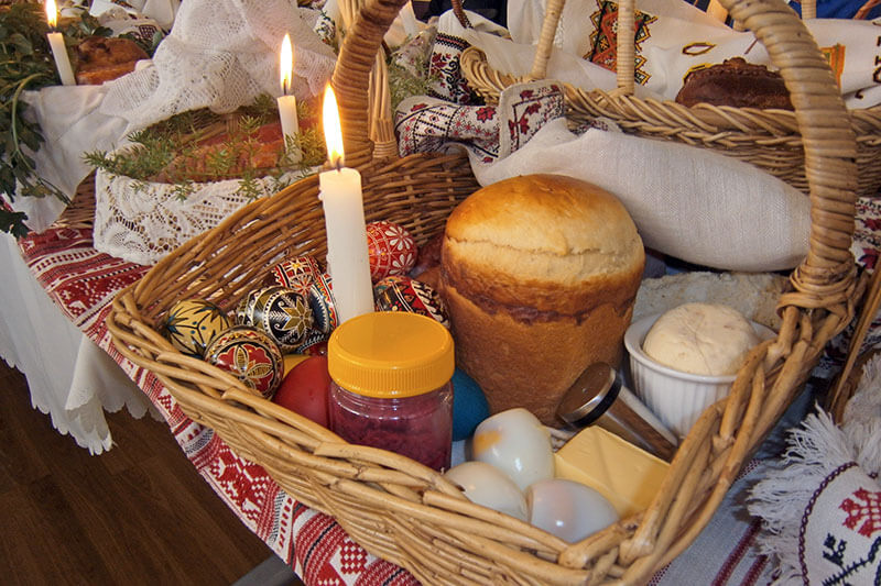 Easter baskets at Kalyna Care